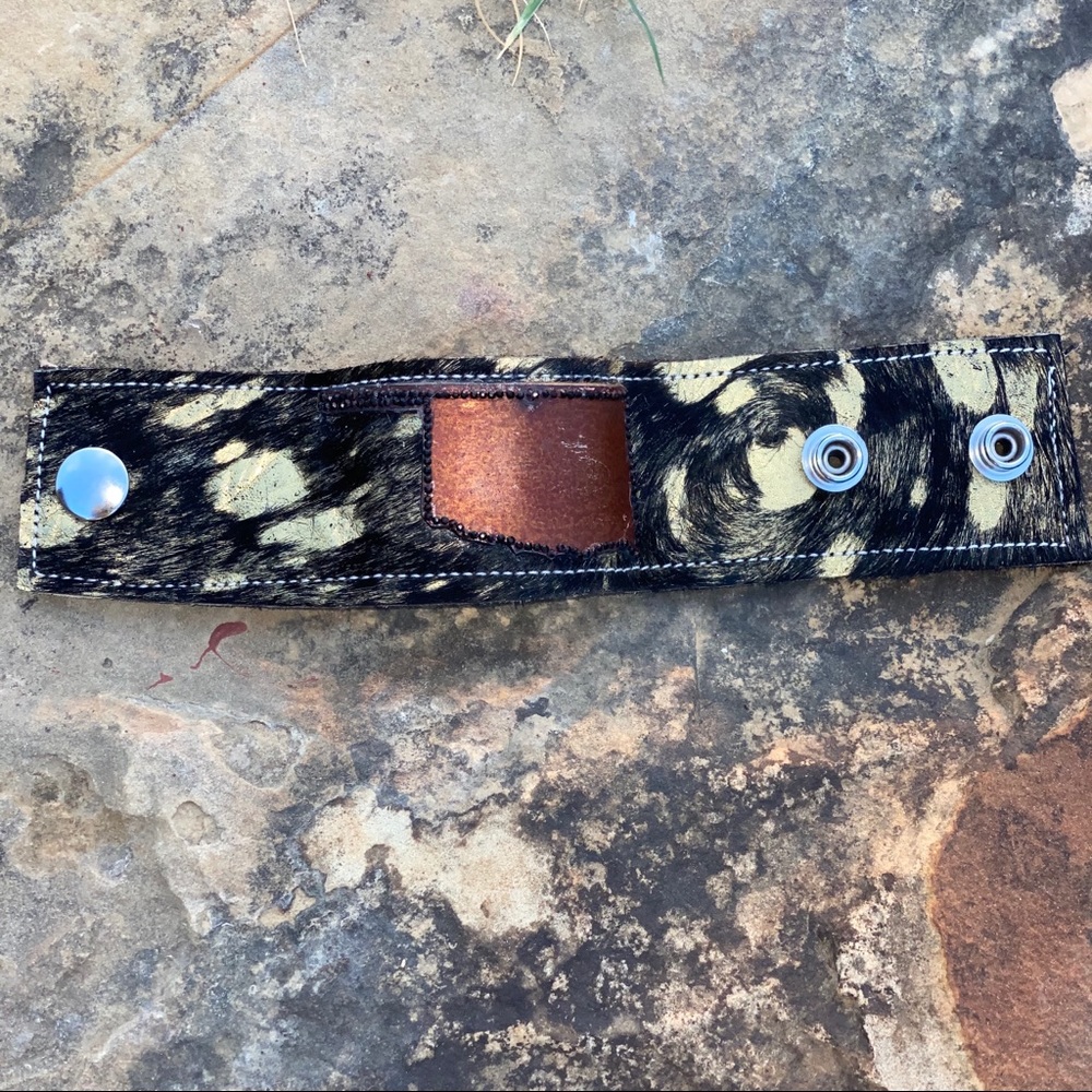 Genuine 💯 Cowhide Cuffs - Picture 5 of 16